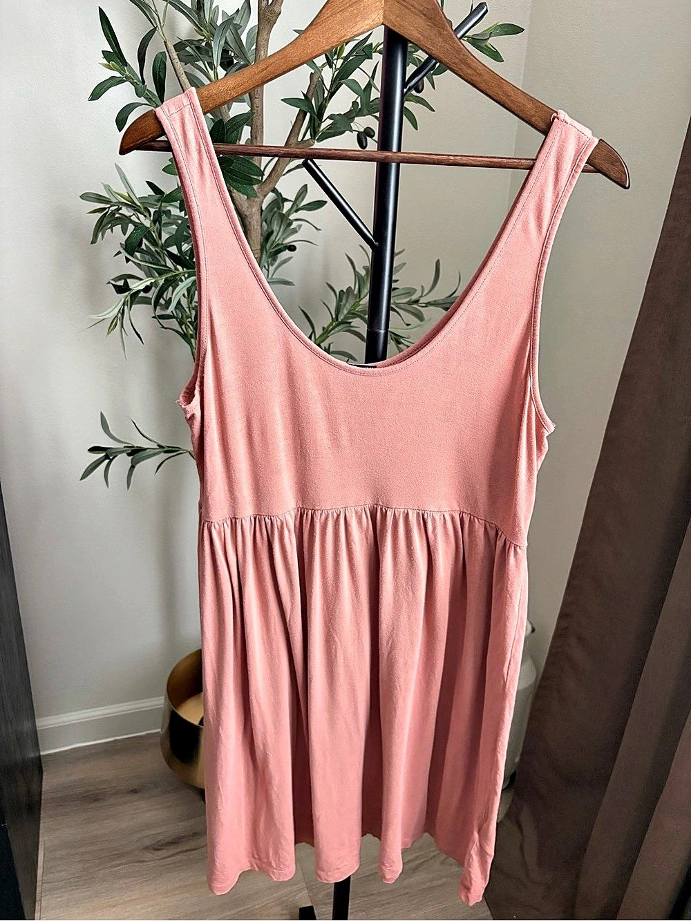 H&Medium Pink Mini Dress Size Medium Like New